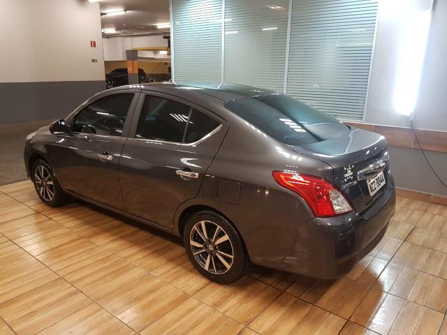 Versa SL 2018 Baixa KM