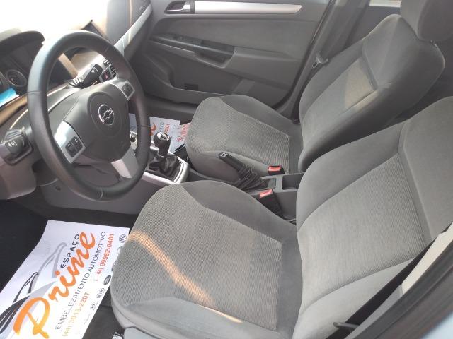 Vectra Elegance 2011 - Foto 12