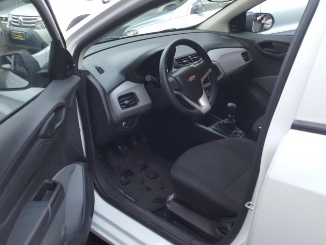 CHEVROLET ONIX 2016/2017 1.0 MPFI JOY 8V FLEX 4P MANUAL - Foto 8