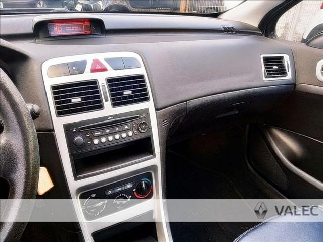 Peugeot 307 1.6 Presence Pack Sedan 16v - Foto 7