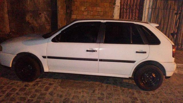 Vendo gol 99 4 portas com GNV ( aceito cartão de crédito) - Foto 2