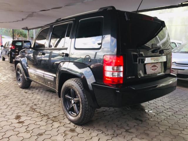 Cherokee Limited 3.7 4x4 V6 12V Aut. - Foto 10