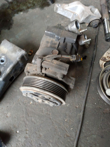 Compressor do ar condicionado Xsara Picasso 2.0