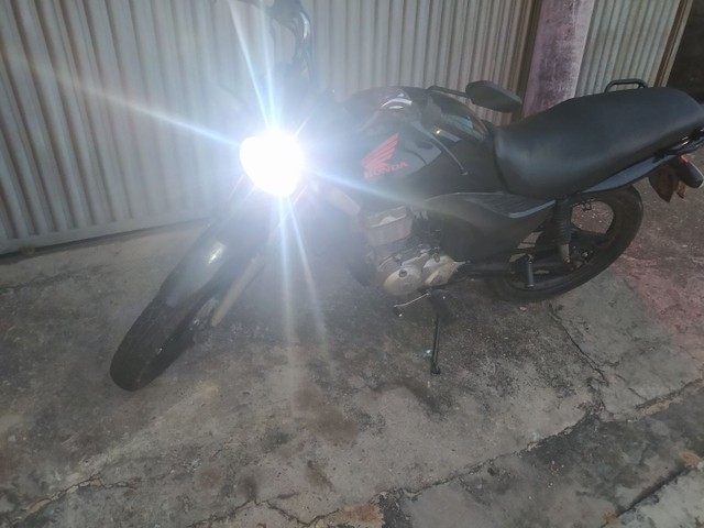 MOTO HONDA FAN