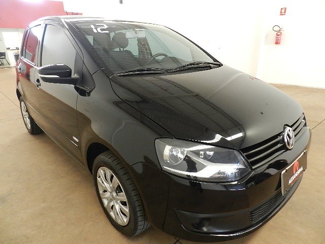 VW FOX 1.0 TREND FLEX -COMPLETO COM BAIXÍSSIMO KM