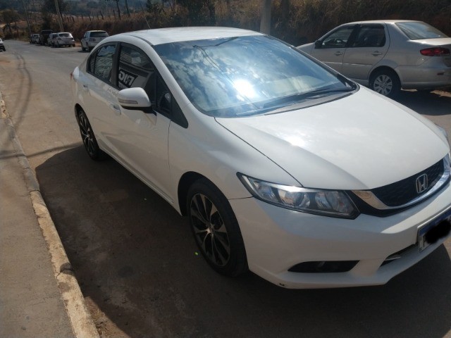 HONDA CIVIC 2.0 LXR 2015