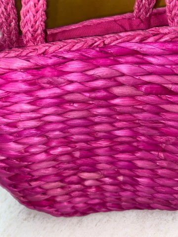 pink wicker bolsa