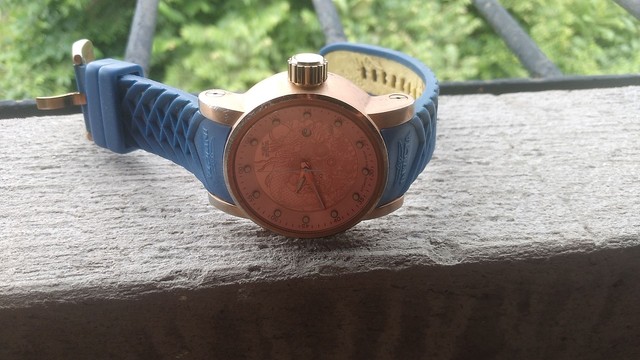 invicta yakuza automático