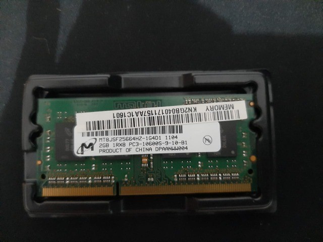 Memória Notebook DDR3 - 2GB - MT8JSF25664HZ