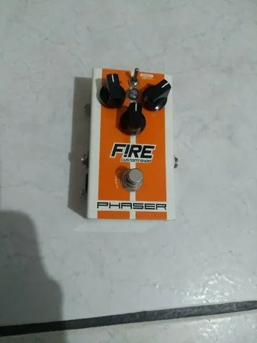 Pedal phaser fire para guitarra violão