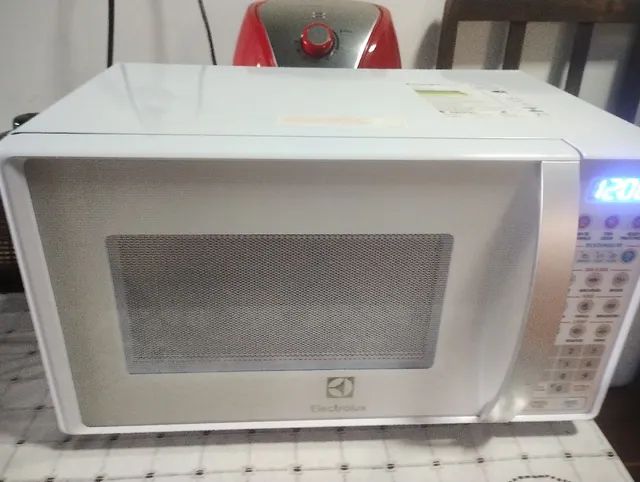 Microondas Eletrolux seminovo!