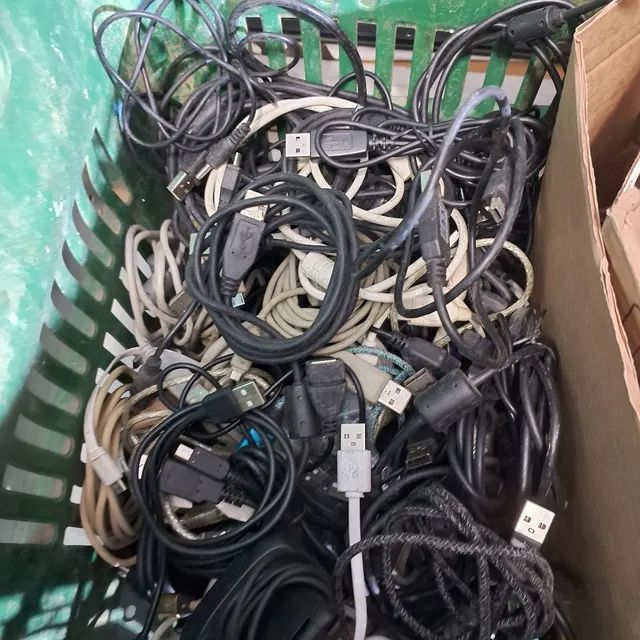Cabos USB diversos 
