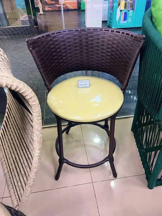 Banquetas em ferro preta 290 cada - Foto 3