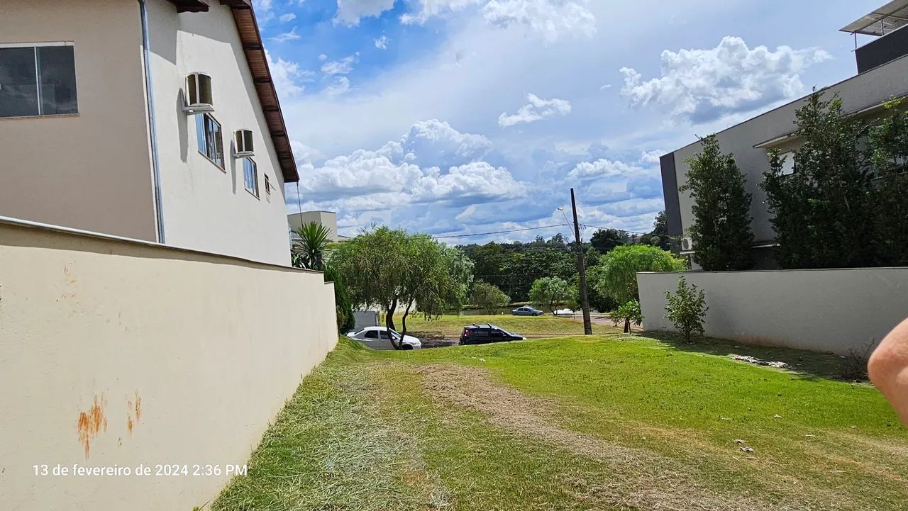 Vendo Terreno Condomínio Royal Forest  - Foto 4