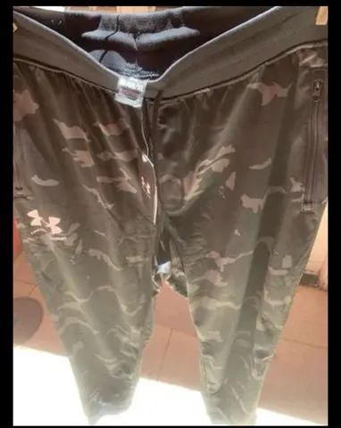 Calça under armour store camuflada