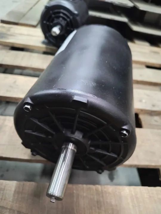 Motor Elétrico Nova Motores 3 CV 2 Polos Trifásico Seminovo - Foto 3