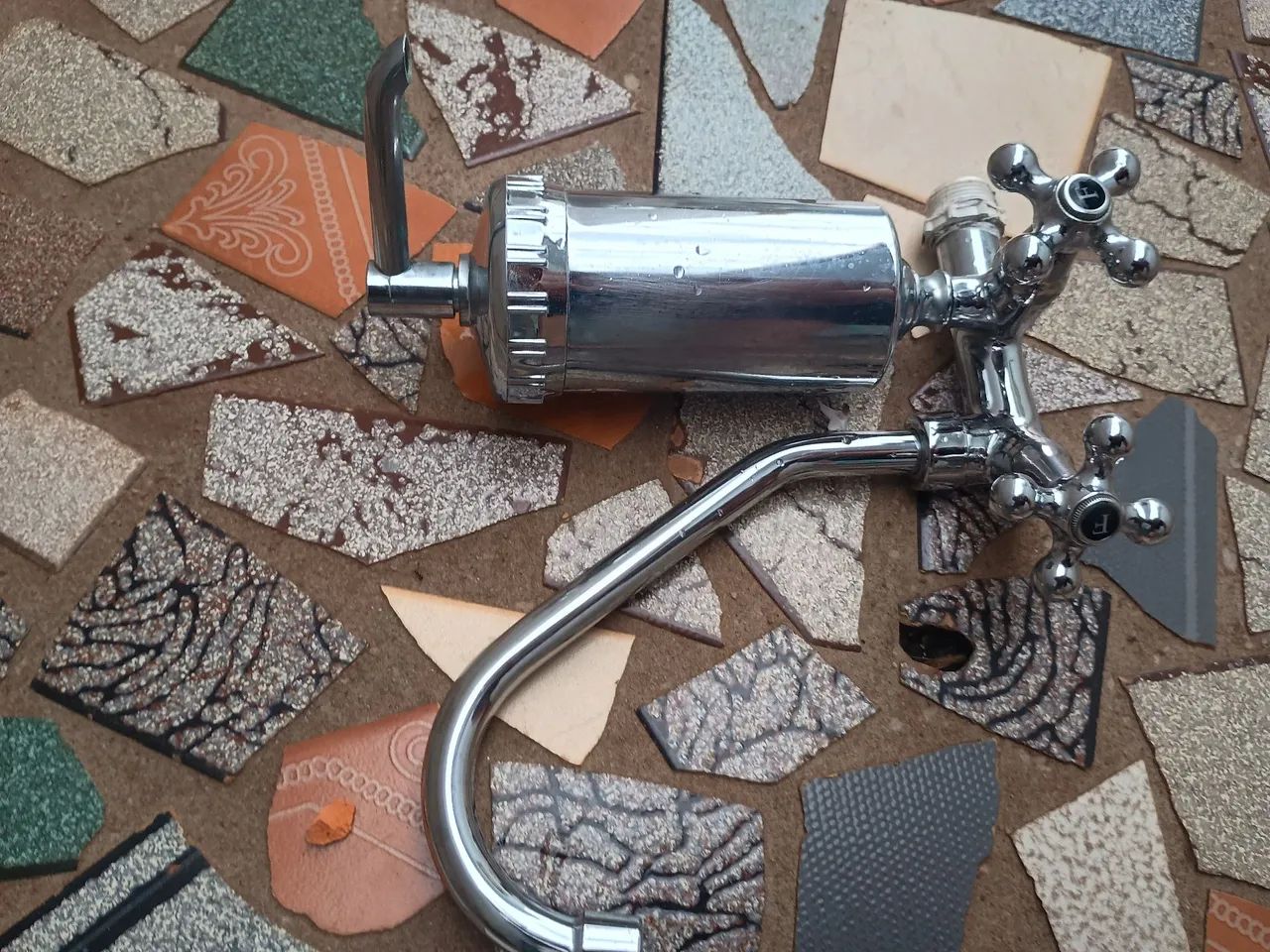 Torneira dupla com filtro  - Foto 4