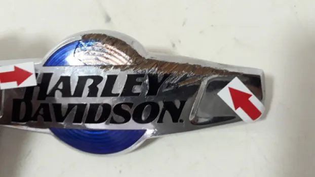 Emblema Tanque Dir Sportster Xl 1200 2015 Orig Ralado 40515 - Foto 5