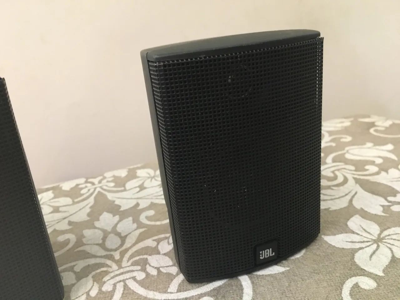 Kit trio (3) de caixas de Home Theater JBL / Top / Aceita Trocas - Foto 3