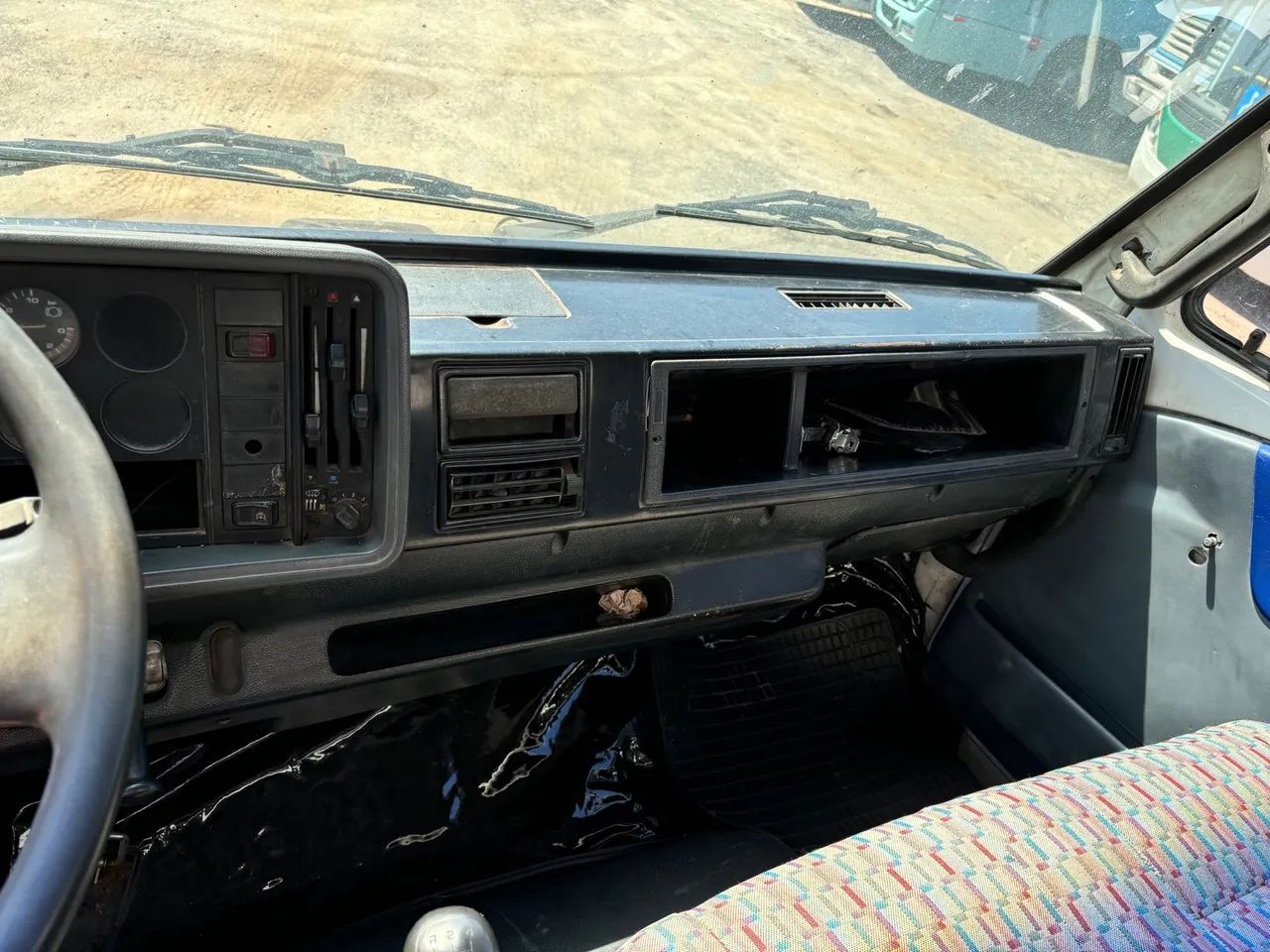 VW/12.140 H toco baú Motor MWM 6cc - Foto 11