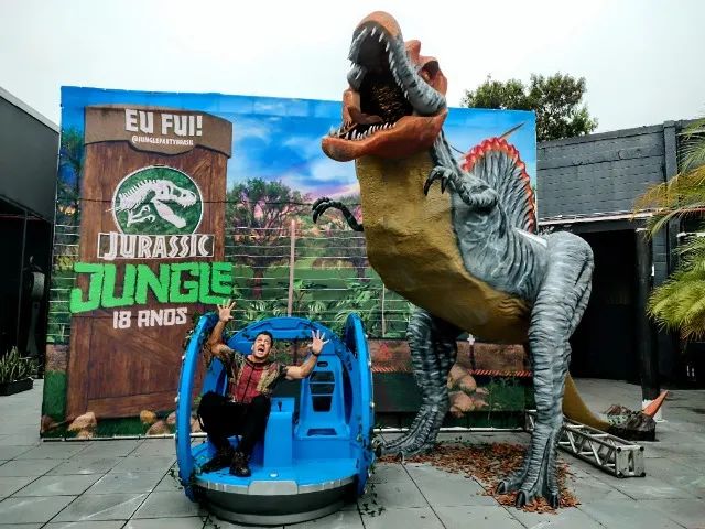 Dinossauros para locação 