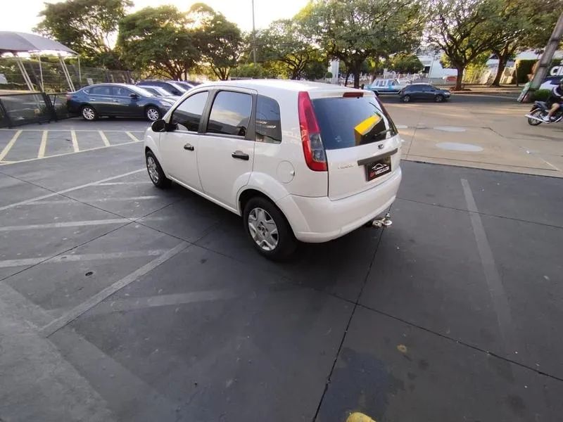 FORD FIESTA 1.0 8V FLEX 5P 2013 - Foto 5