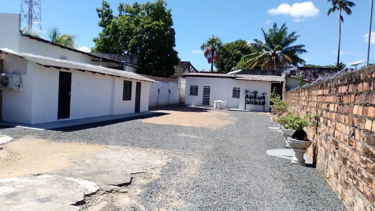 Imóvel para venda tem 200 metros quadrados com 3 quartos em 31 de Março - Boa Vista - RR
