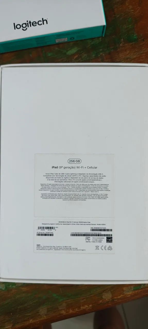 iPad  9° geração 256 Gb com teclado e capa Logitech - Foto 4