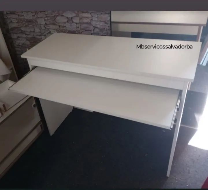 Mesa de computador( frete e montagem grátis) 