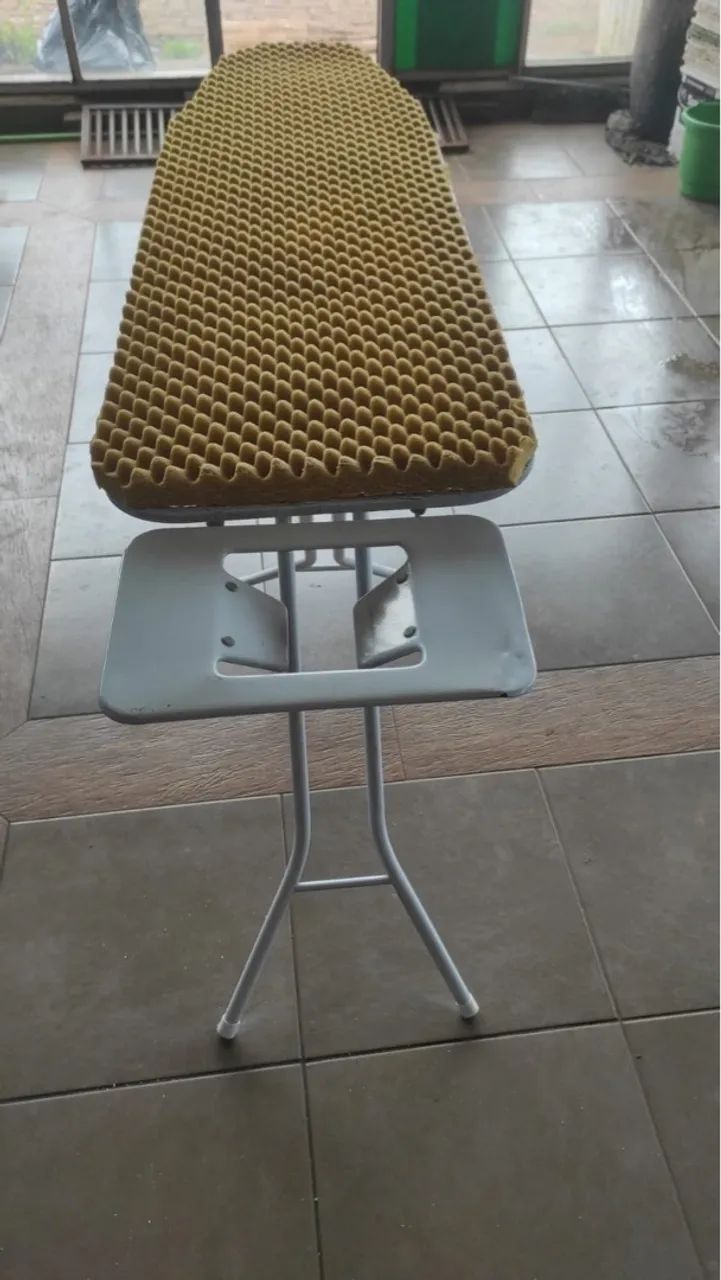Tábua de Passar Roupa com Apoio - Foto 2