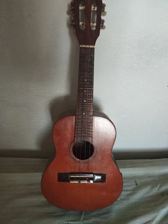 Cavaquinho relíquia 