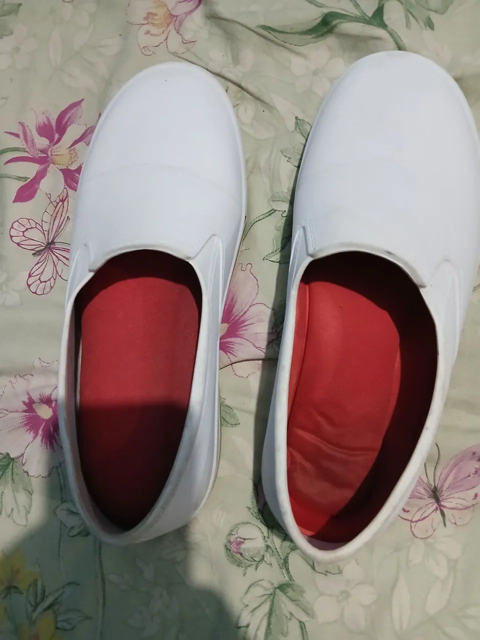 Jaleco unisex e sapato branco 37 e 42 - Foto 3