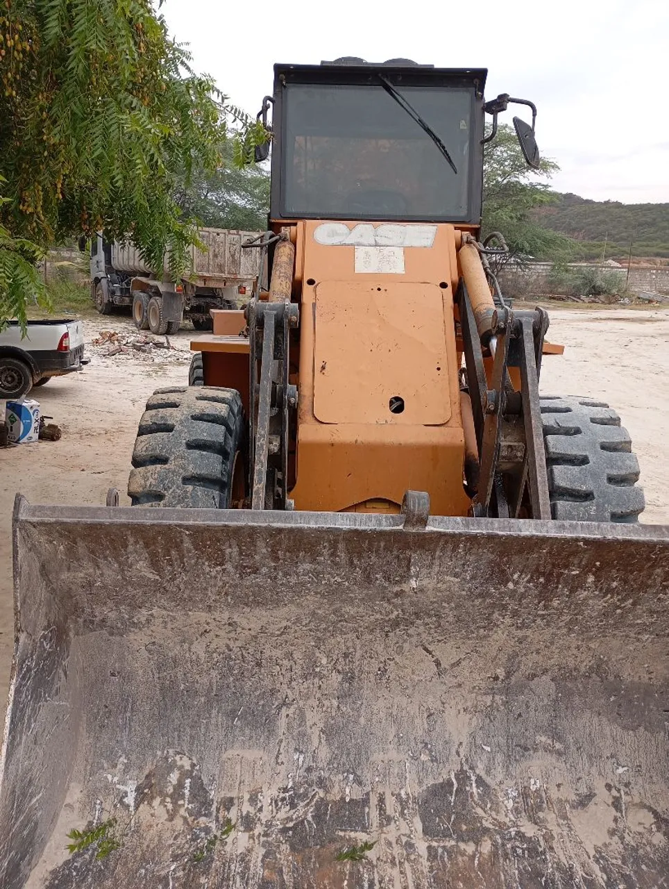 Pa-Mecanica W20 E Case - Ideal para limpar terrenos e Terraplanagem