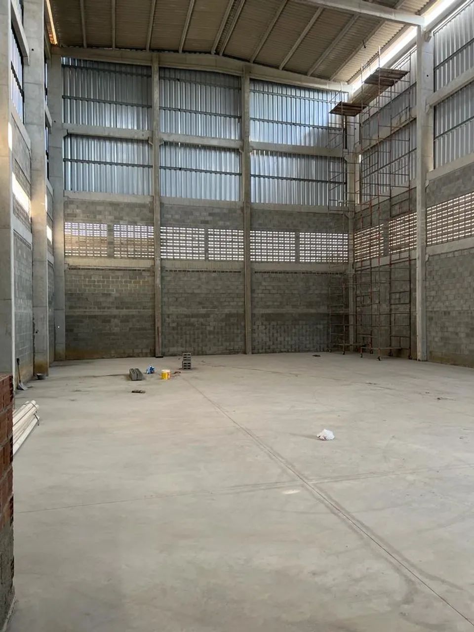 Galpão com 560 m2 e Pé direito de 14 m, no Distrito industrial de João Pessoa - Foto 2