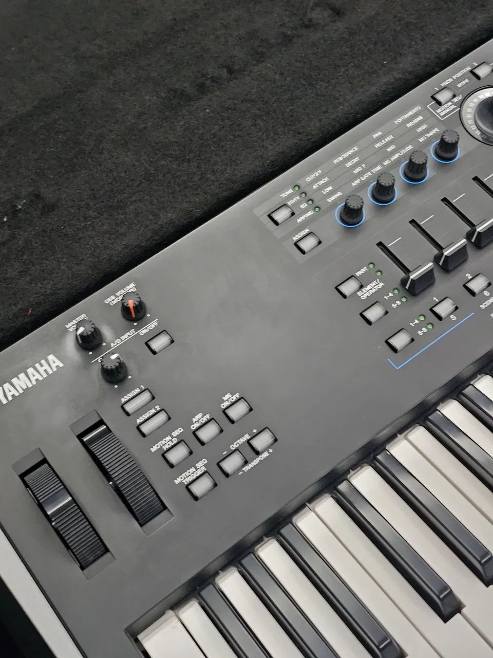 Teclado Yamaha MODX 7 - Foto 4