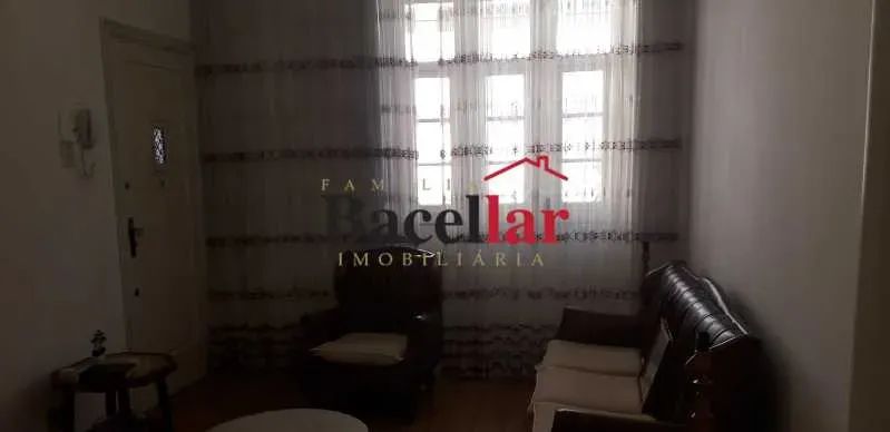 Apartamento - / Residencial / Rio Comprido