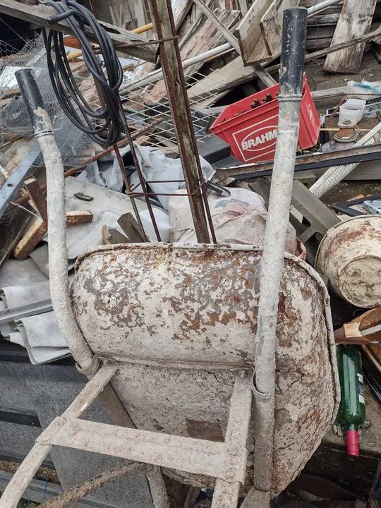 Carrinho de mão de concreto usado - Foto 5