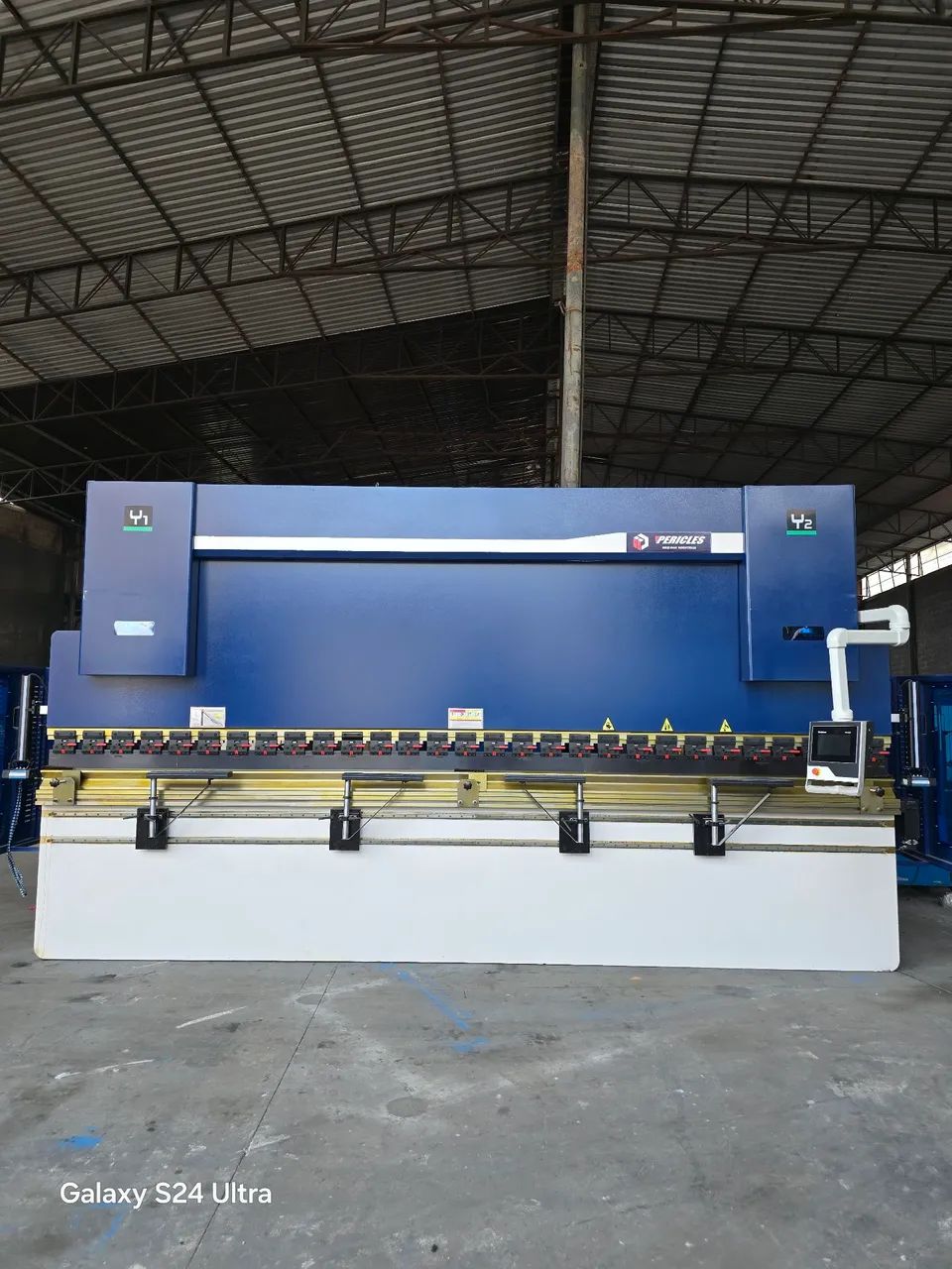 Dobradeira CNC 6000x350T