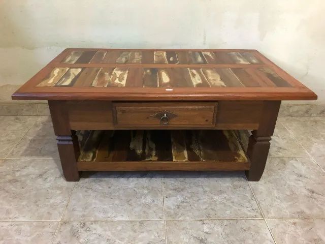 Mesa de Centro Baixa de Madeira Maciça de Demolição  - Foto 2