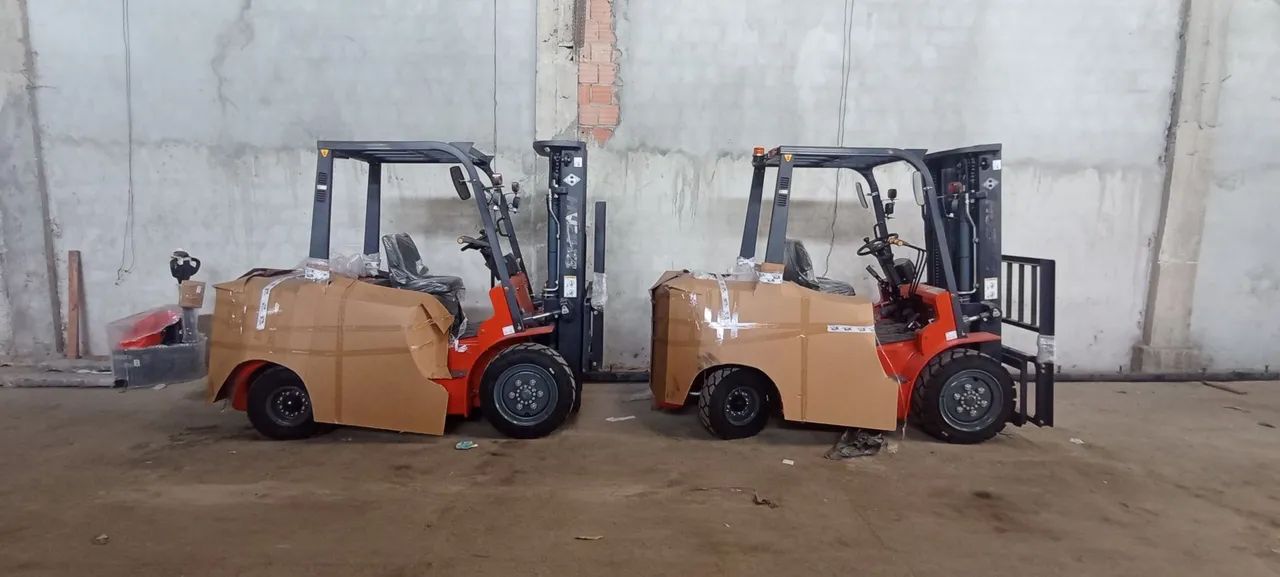 Empilhadeiras novas à venda Zero hrs de Uso - Foto 2
