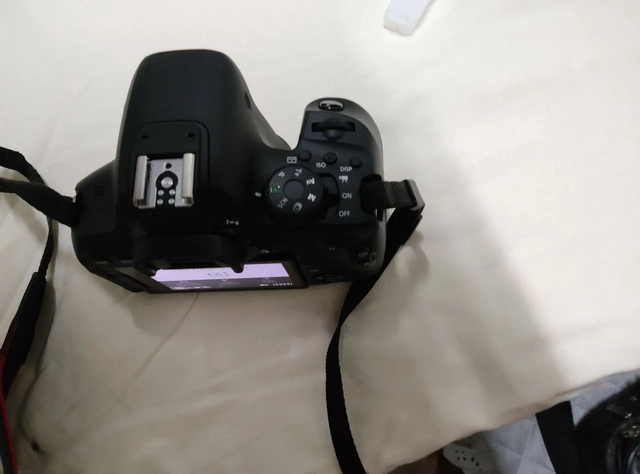 Canon EOS T8i pouco usada - Foto 6