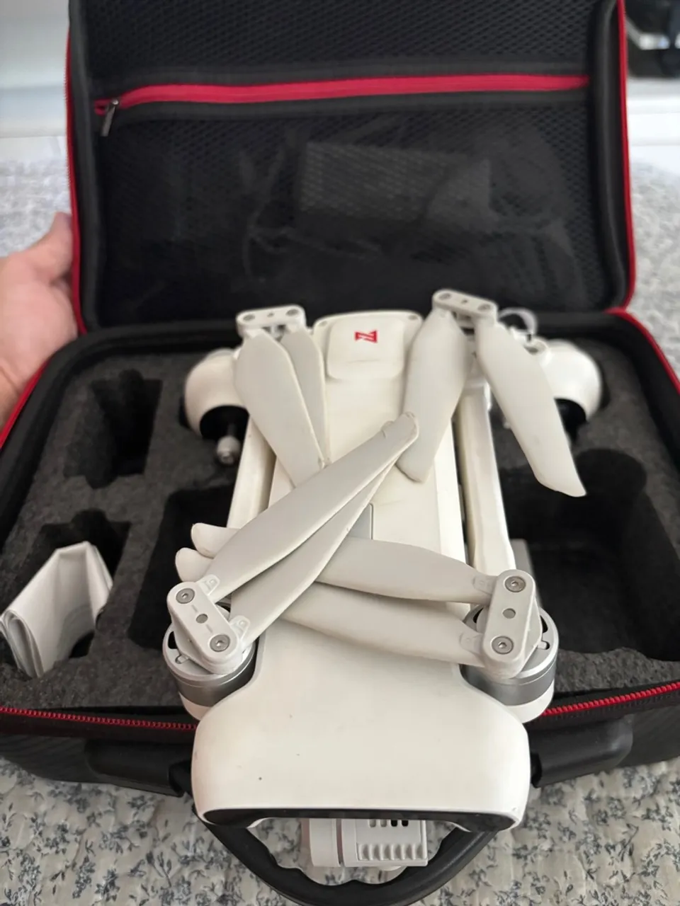 Drone com Câmera e GPS - Perfeito para Fotos e Vídeos Aéreos