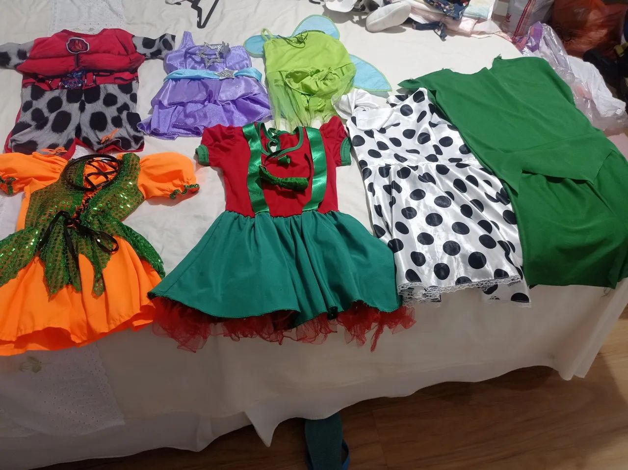 Lote de 8 fantasias infantis para meninas