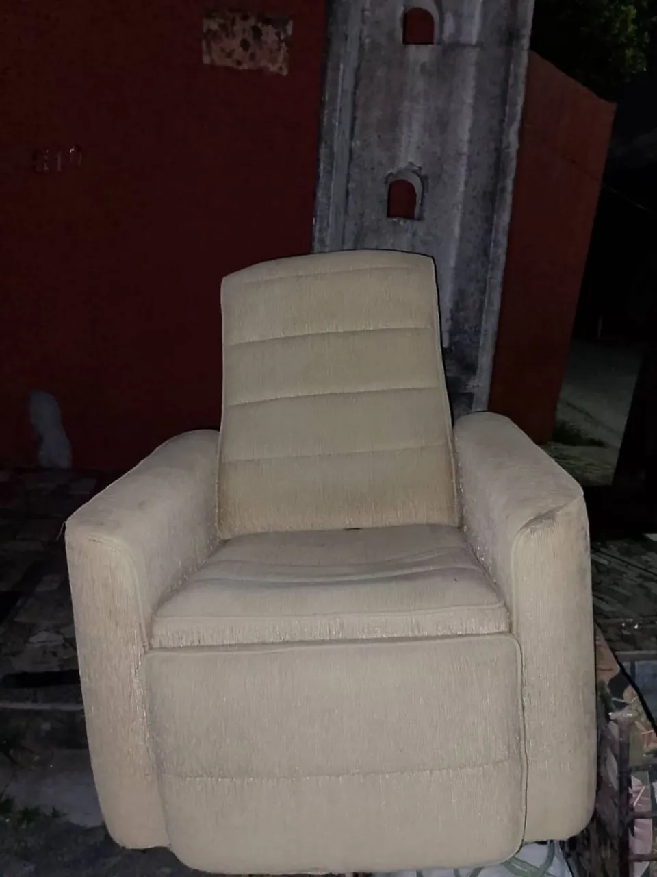 Poltrona Reclinável Confortável em perfeito estado