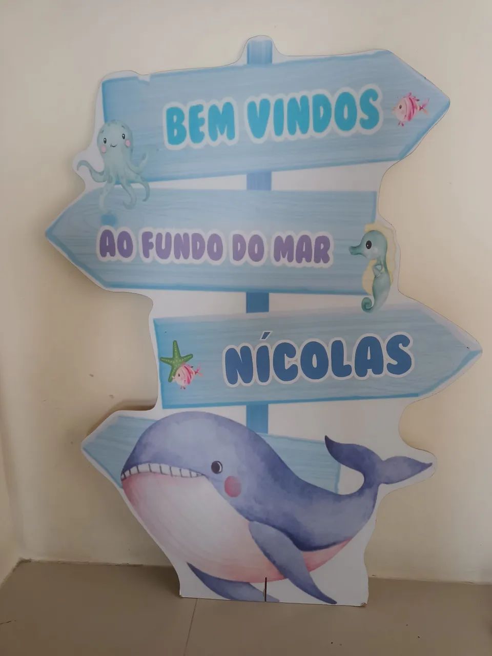 Display MDF de chão Fundo do Mar personalizado com o nome Nicolas 