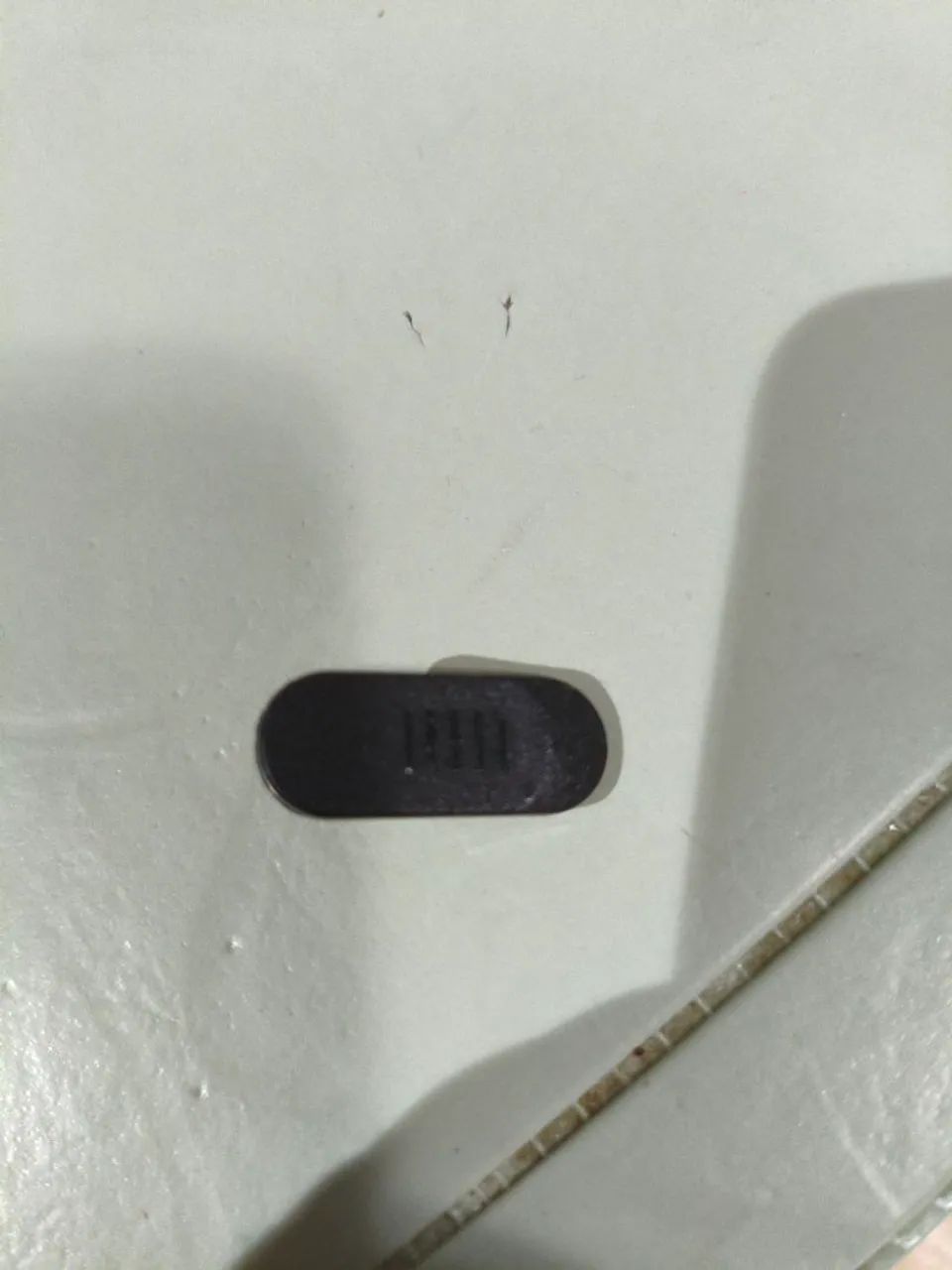 Trava da bateria Dell N4030