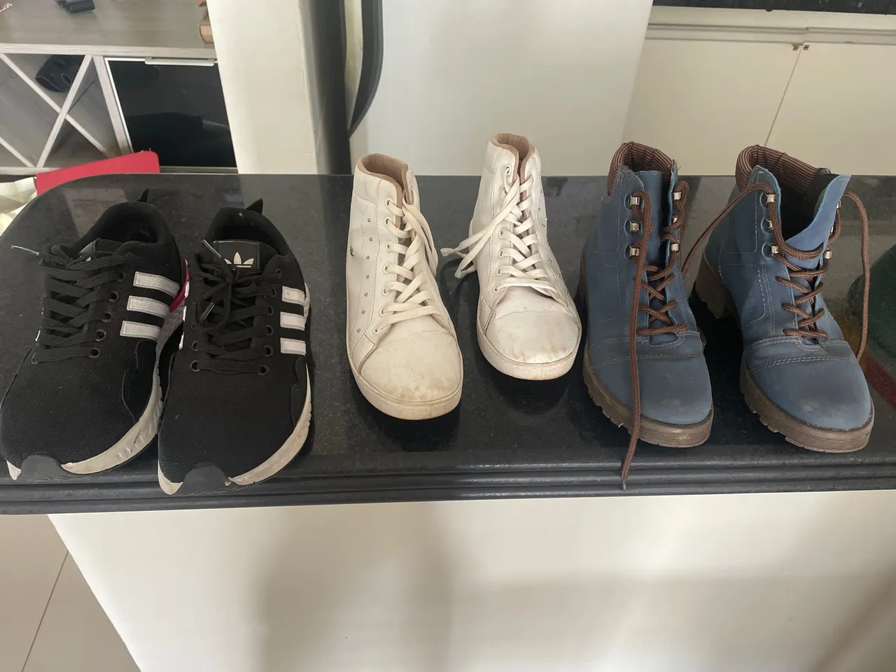 3 pares de tênis por R$ 80
