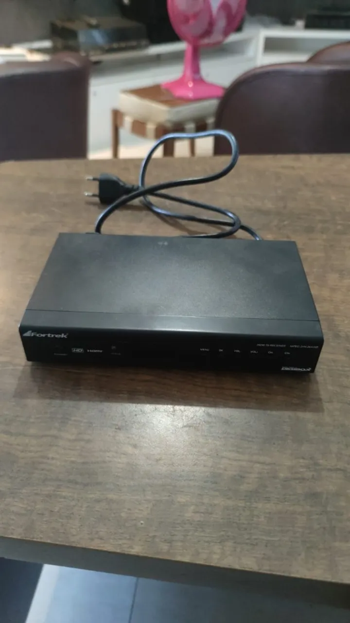 Conversor Digital HDTV Fortrek Digibox DG306-TB