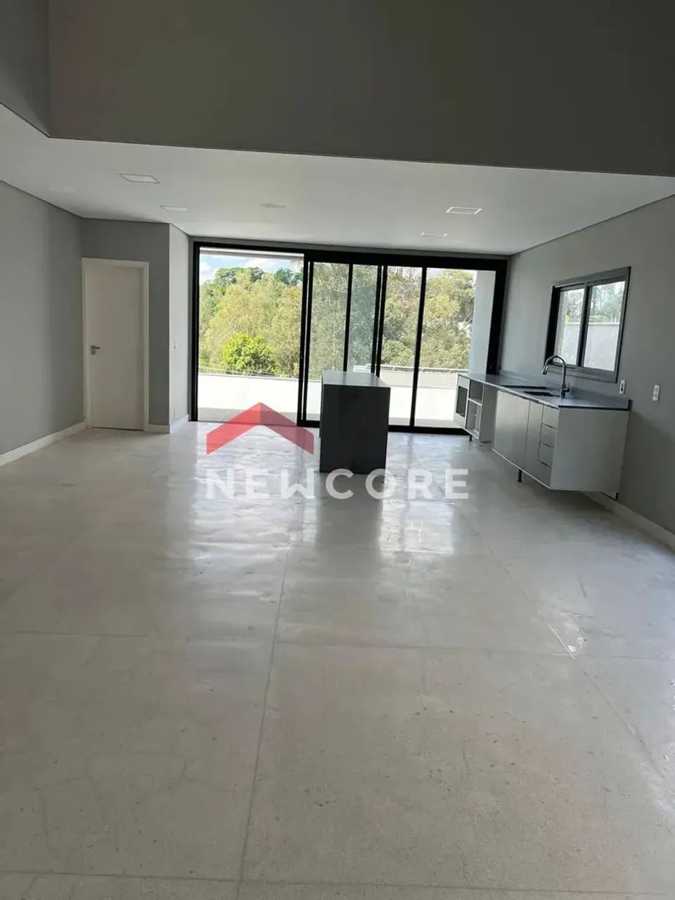 Casa de condomínio em Rua Sérgio Polezel - Residencial Fazenda Santa Rosa - Fase 1 - Itati - Foto 2