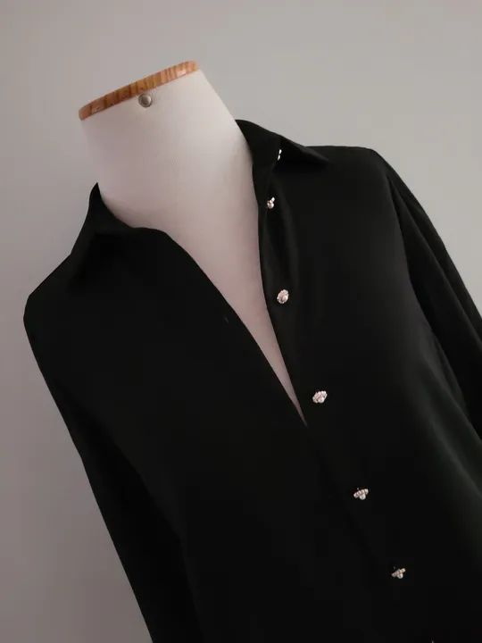 Camisa Social Preta com Botões - Foto 3